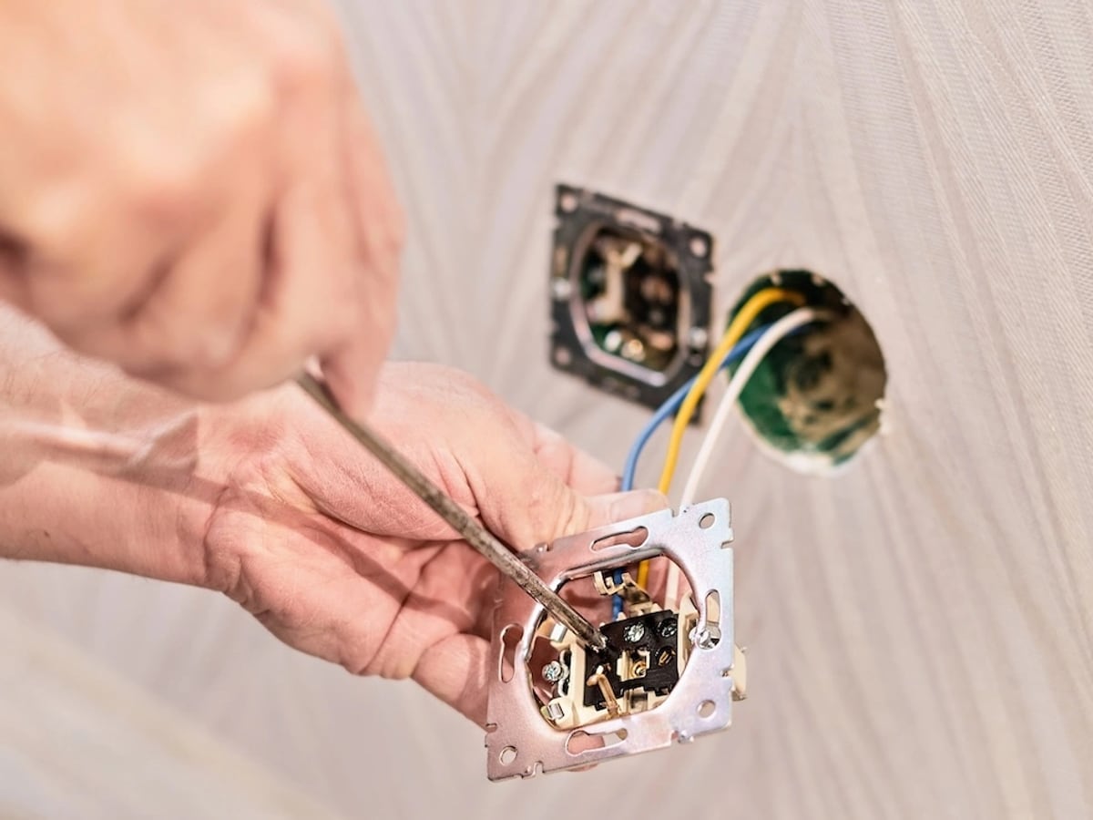 Recherche de panne sur une installation électrique de logement