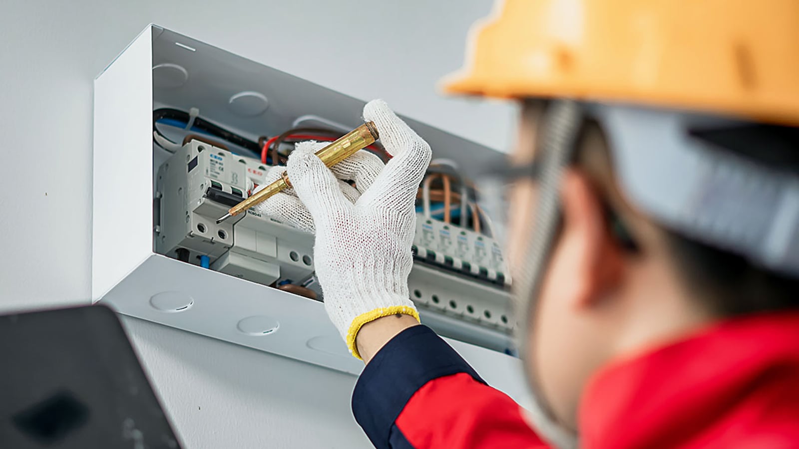 Installation électrique d’une maison reprise et repérée circuit par circuit